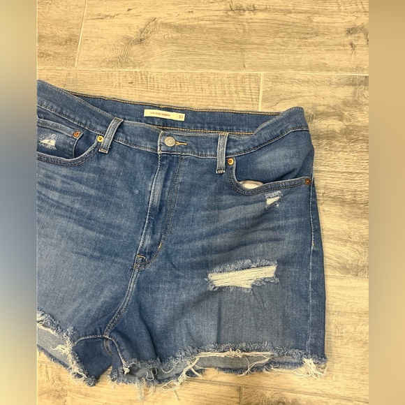 Levi's 501 Button Fly Cutoff Raw Hem Jean Shorts S58022 Right Rise Size 33 - Picture 3 of 9